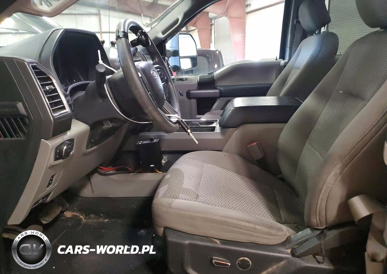 2018 Ford F250 Super Duty VIN:1FT7X2B6XJEB88425 - 7