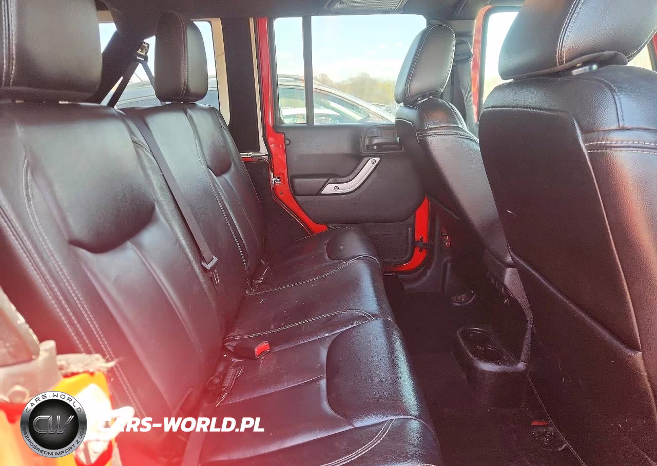 2017 Jeep Wrangler Unlimited Sahara VIN:1C4HJWEGXHL636797 - 11