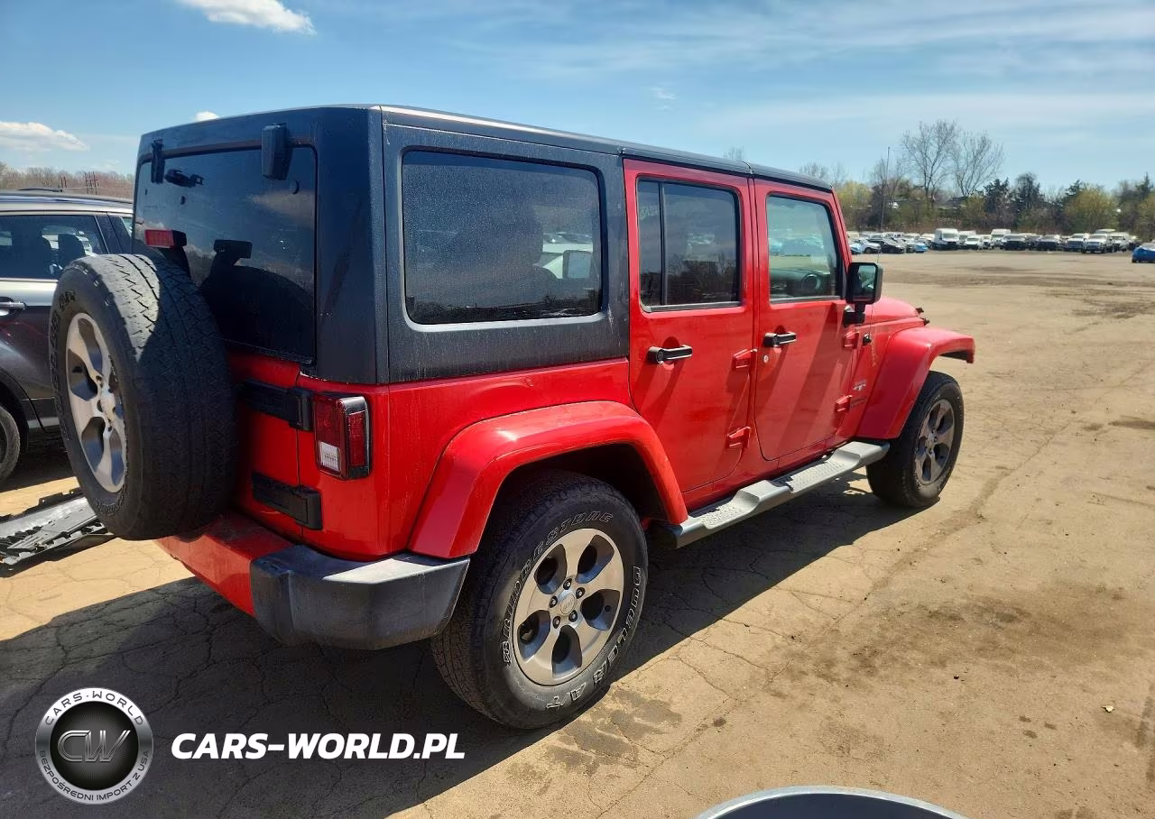 2017 Jeep Wrangler Unlimited Sahara VIN:1C4HJWEGXHL636797 - 3