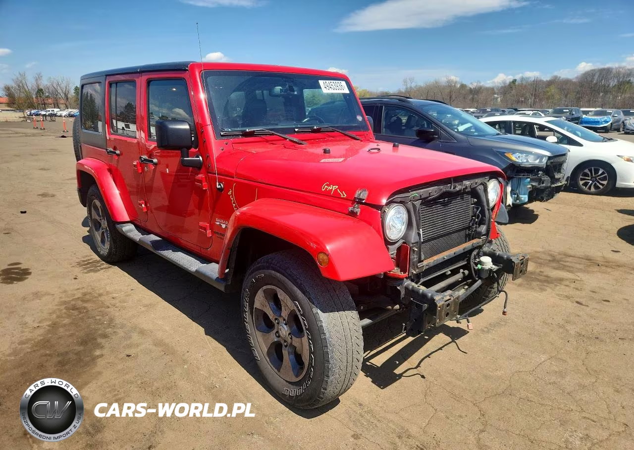 2017 Jeep Wrangler Unlimited Sahara VIN:1C4HJWEGXHL636797 - 4