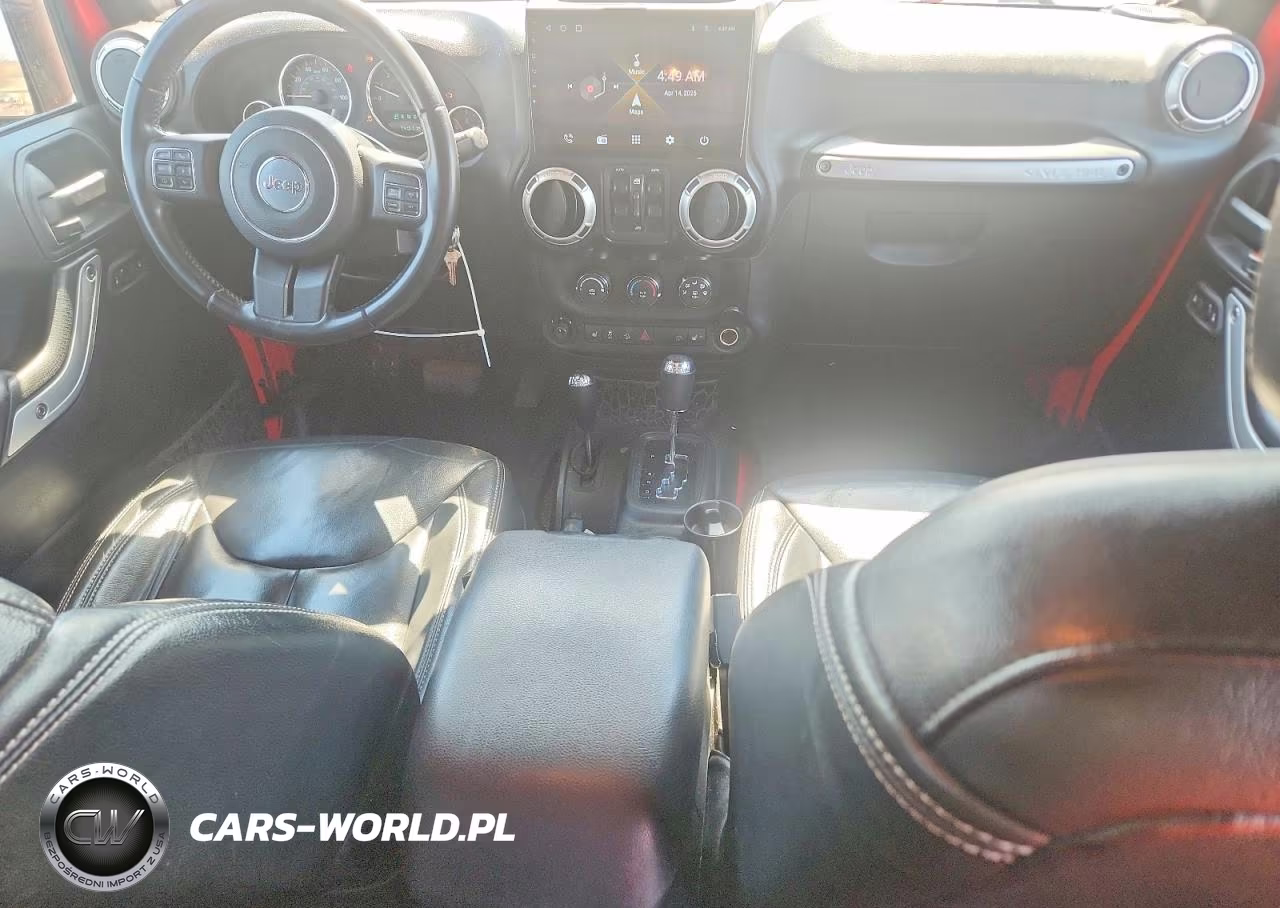 2017 Jeep Wrangler Unlimited Sahara VIN:1C4HJWEGXHL636797 - 8