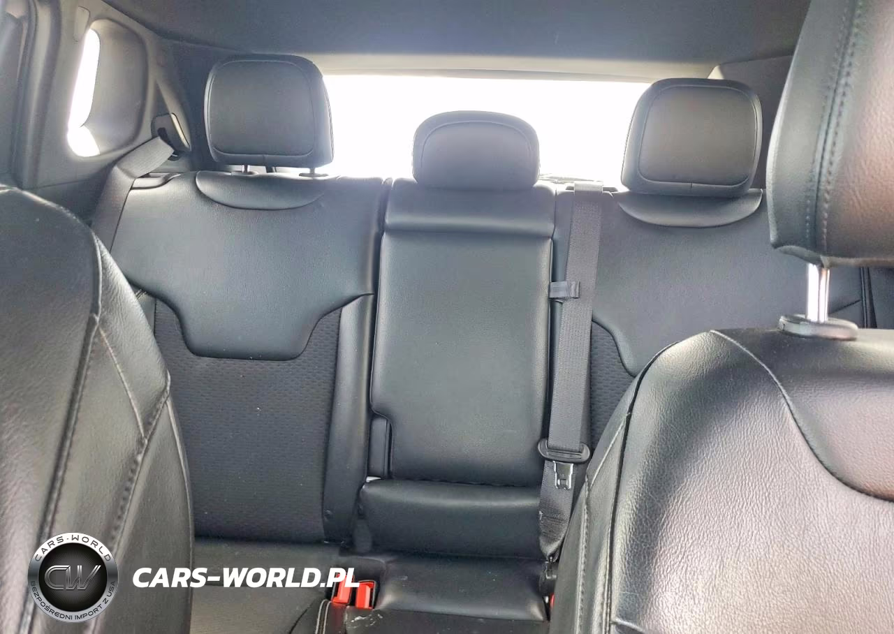 2023 Jeep Compass Latitude VIN:3C4NJDBN0PT555515 - 10