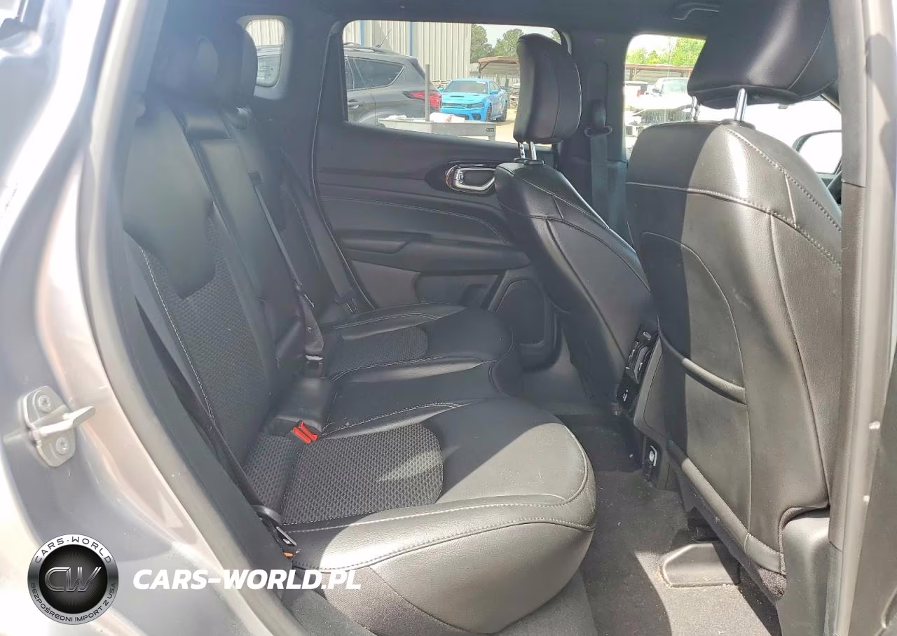 2023 Jeep Compass Latitude VIN:3C4NJDBN0PT555515 - 11
