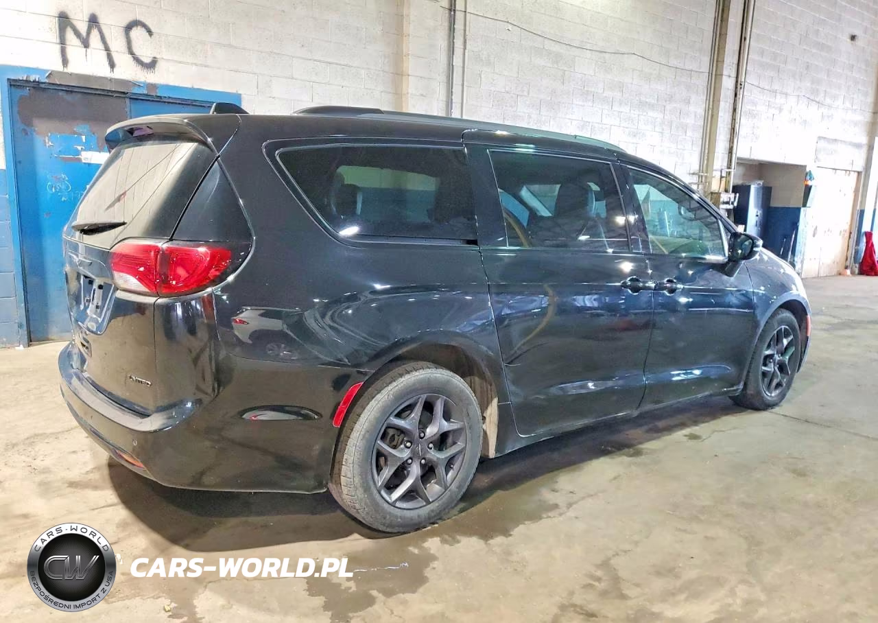 2020 Chrysler Pacifica Limited VIN:2C4RC1GG3LR290414 - 3