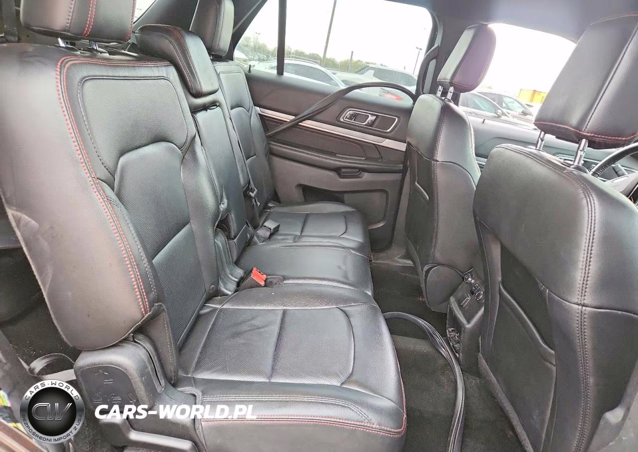 2018 Ford Explorer Sport VIN:1FM5K8GT4JGA48751 - 11