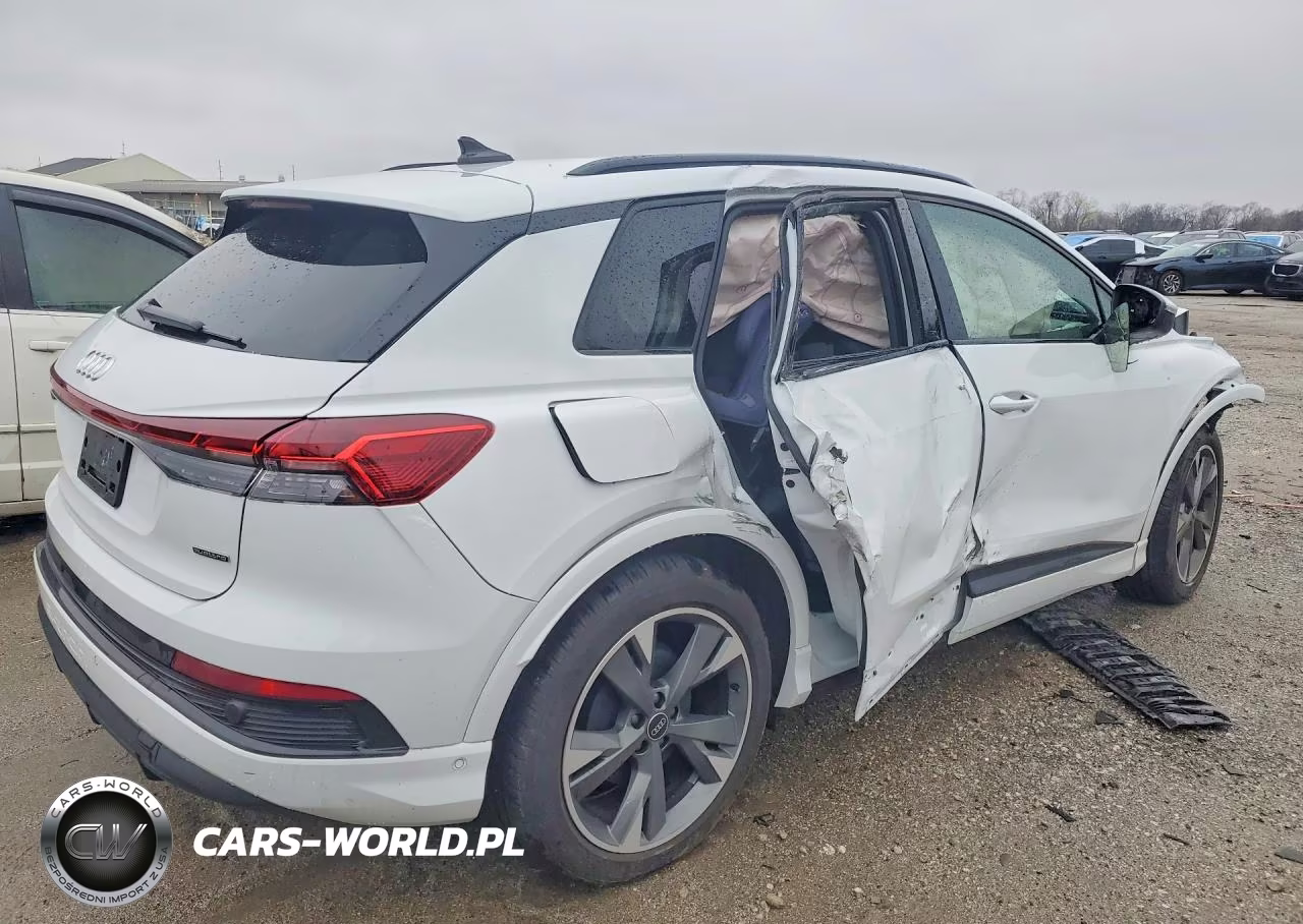 2024 Audi Q4 E-Tron Premium Plus VIN:WA1LUBFZ7RP064859 - 3