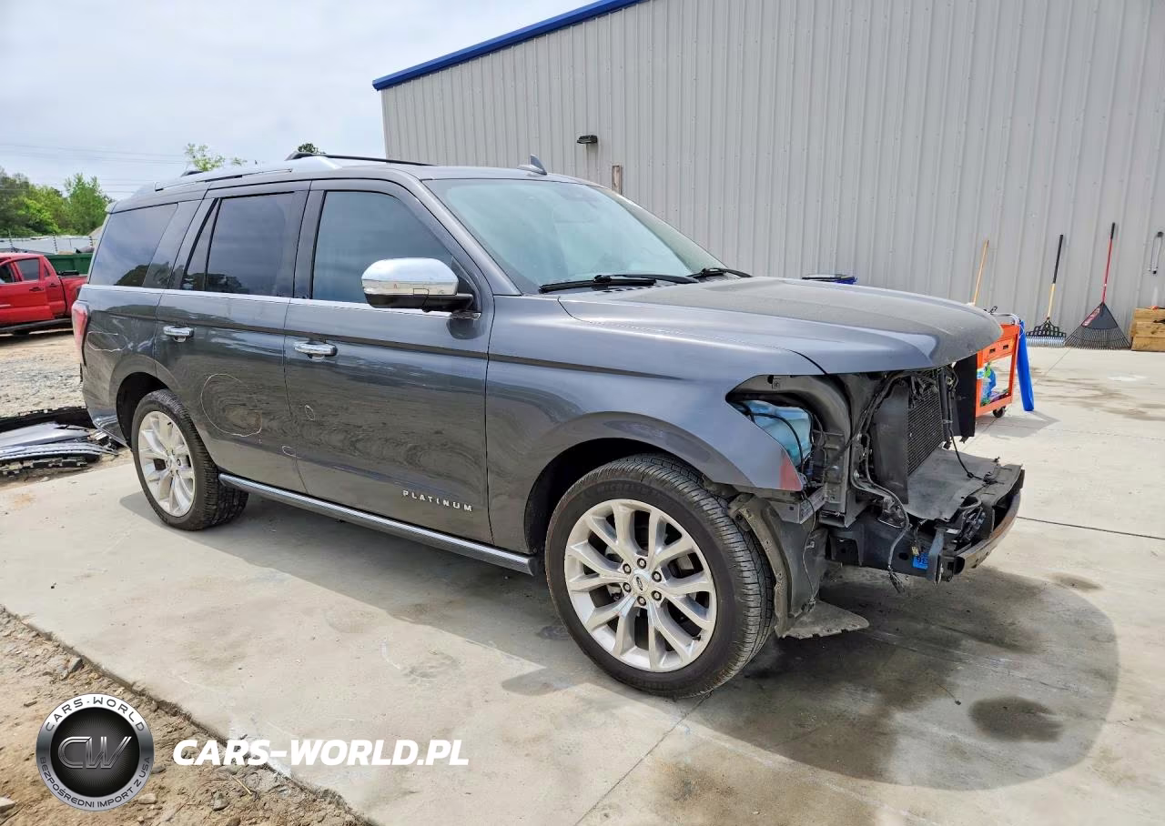2018 Ford Expedition Platinum VIN:1FMJU1LT1JEA59675 - 4