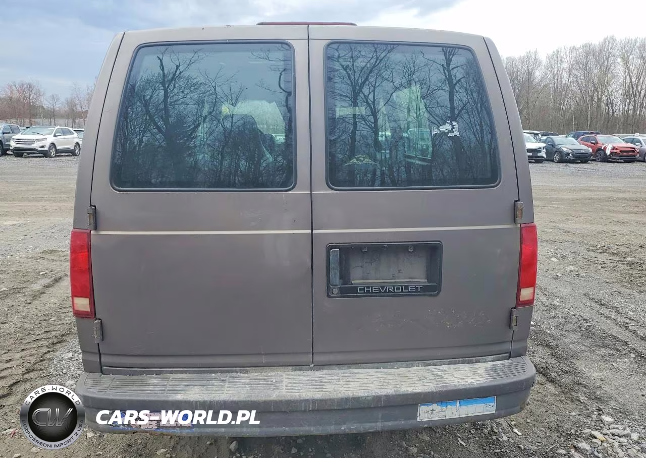 1995 Chevrolet Astro VIN:1GCDM19W3SB141686 - 6