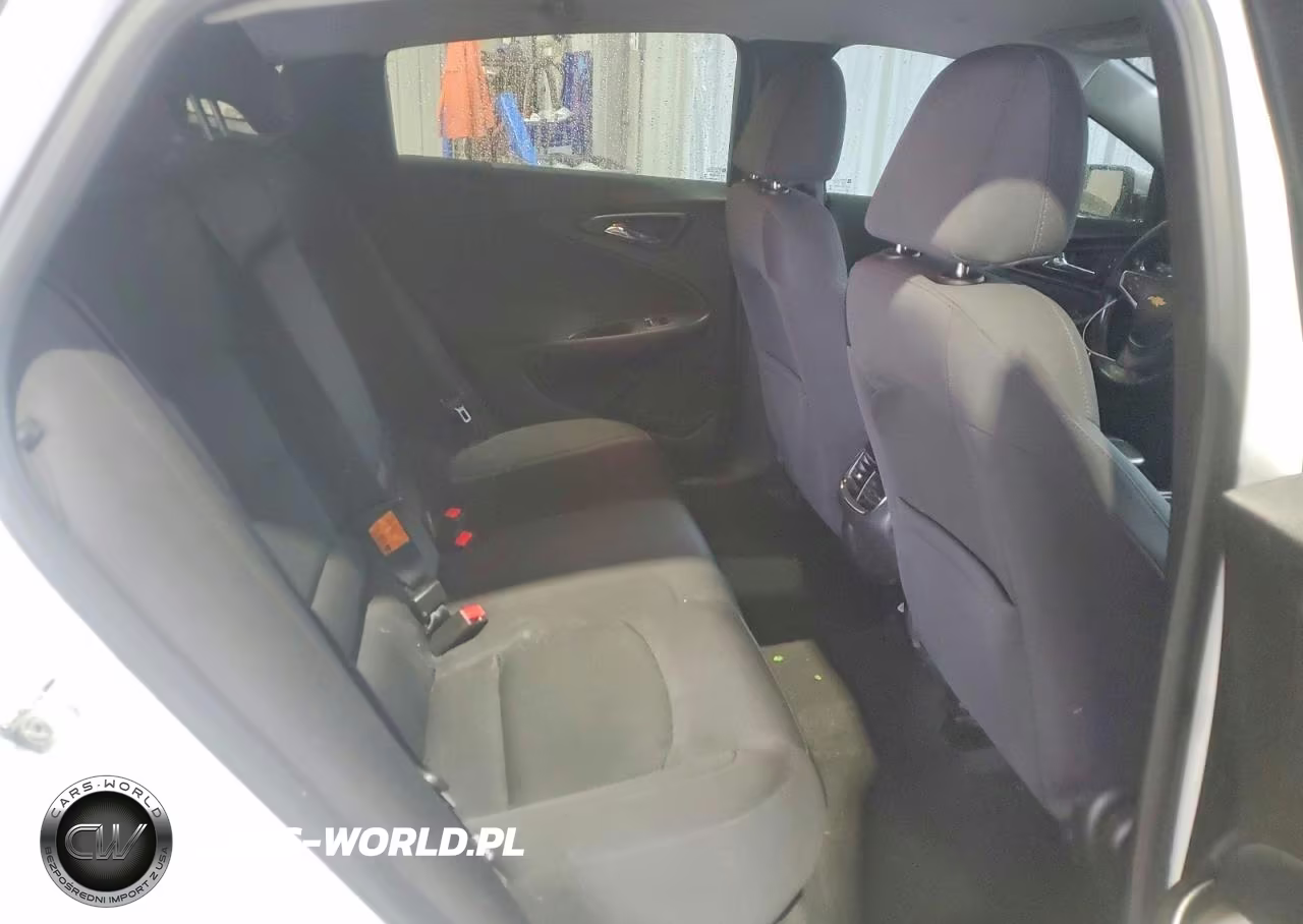 2018 Chevrolet Malibu Lt VIN:1G1ZD5ST2JF114637 - 10