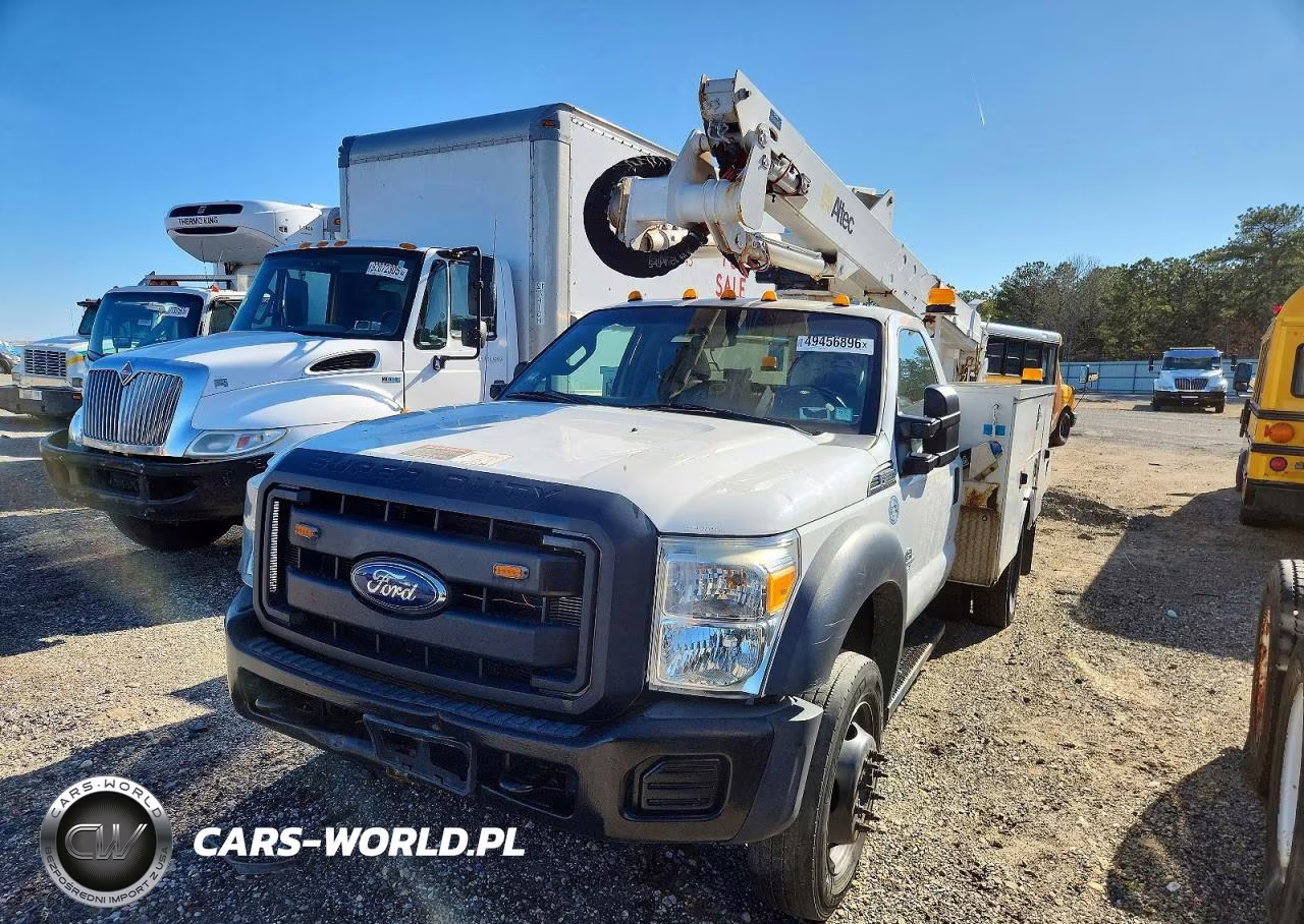 2016 Ford F550 Super Duty VIN:1FDUF5GT2GEC62981 - 2