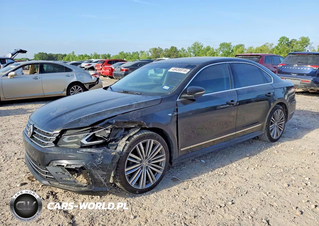 2017 Volkswagen Passat R-Line
