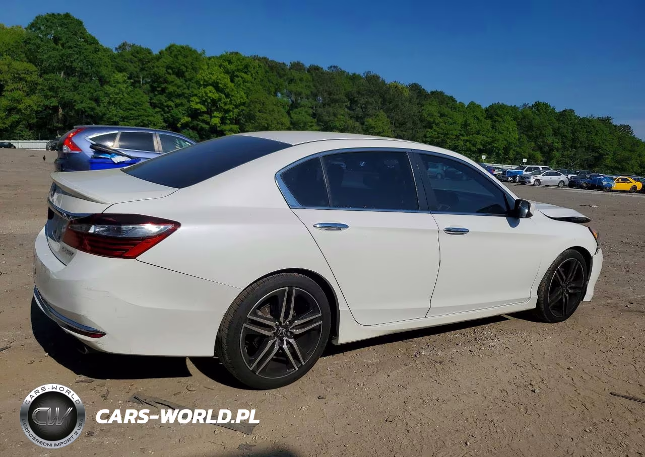 2016 Honda Accord Sport VIN:1HGCR2F50GA052834 - 3