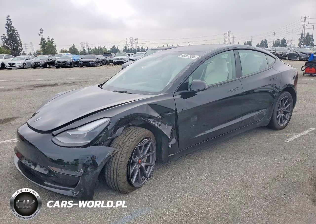 2023 Tesla Model 3 – zdjęcie 1 z 12