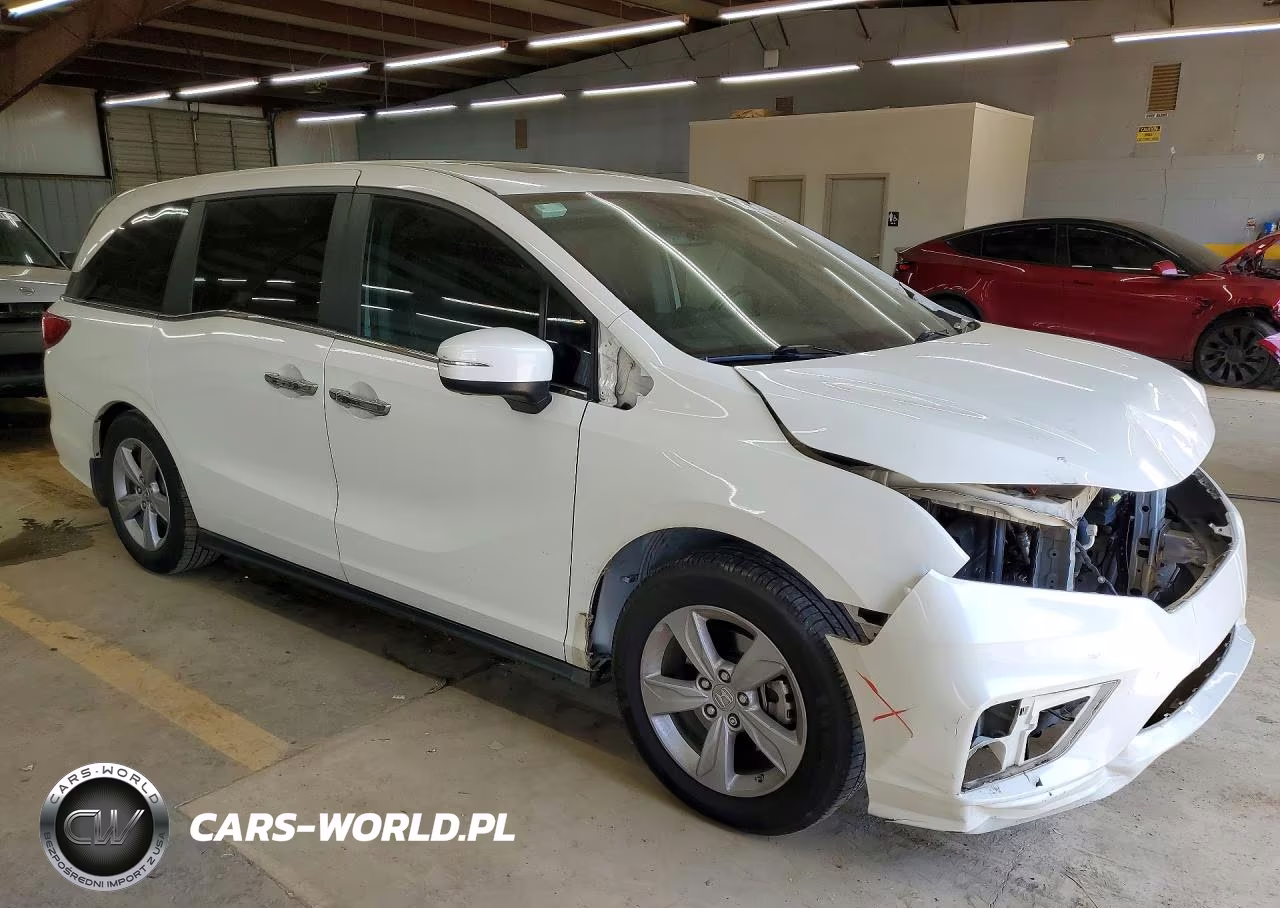 2018 Honda Odyssey Exl VIN:5FNRL6H70JB111752 - 4