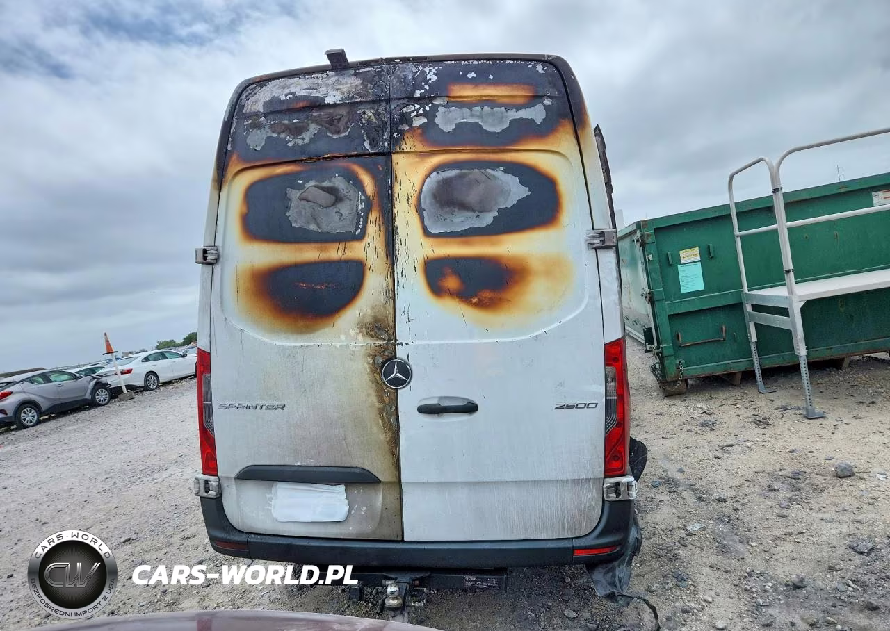 2021 Mercedes-Benz Sprinter 2500 VIN:W1Y4DBHY6MT078827 - 6