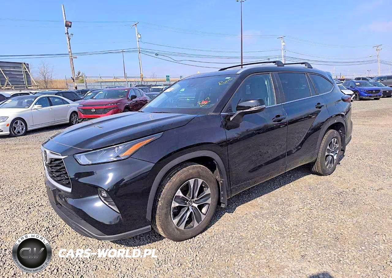 2024 Toyota Highlander Xle