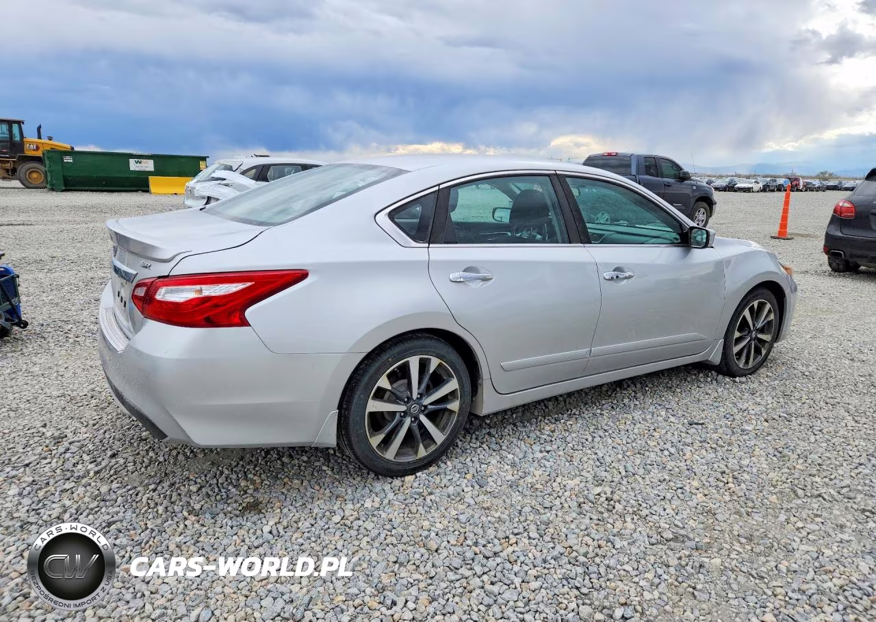 2016 Nissan Altima 2.5 Sr VIN:1N4AL3AP7GC169407 - 3