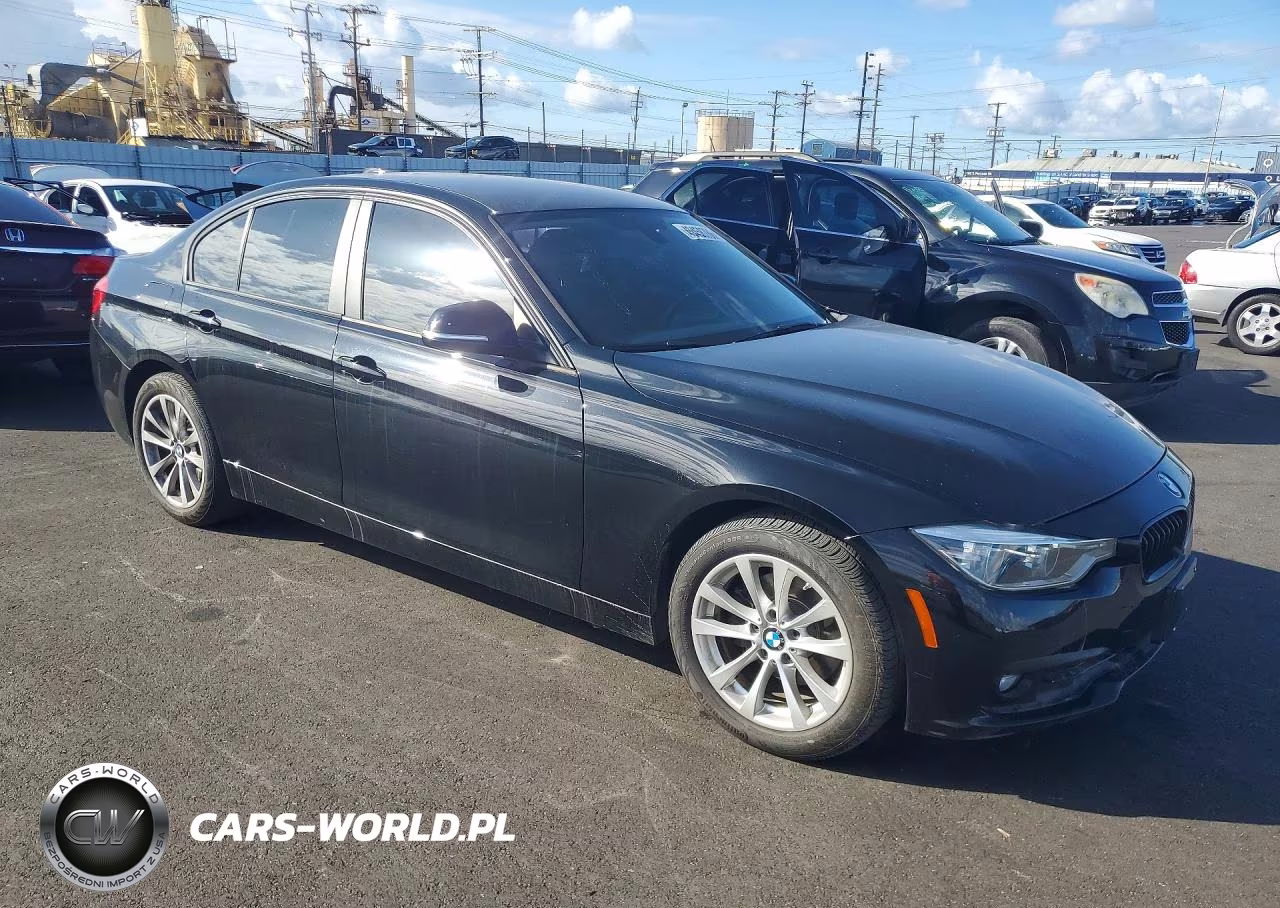 2017 BMW 320 I VIN:WBA8E1G30HNU17320 - 4