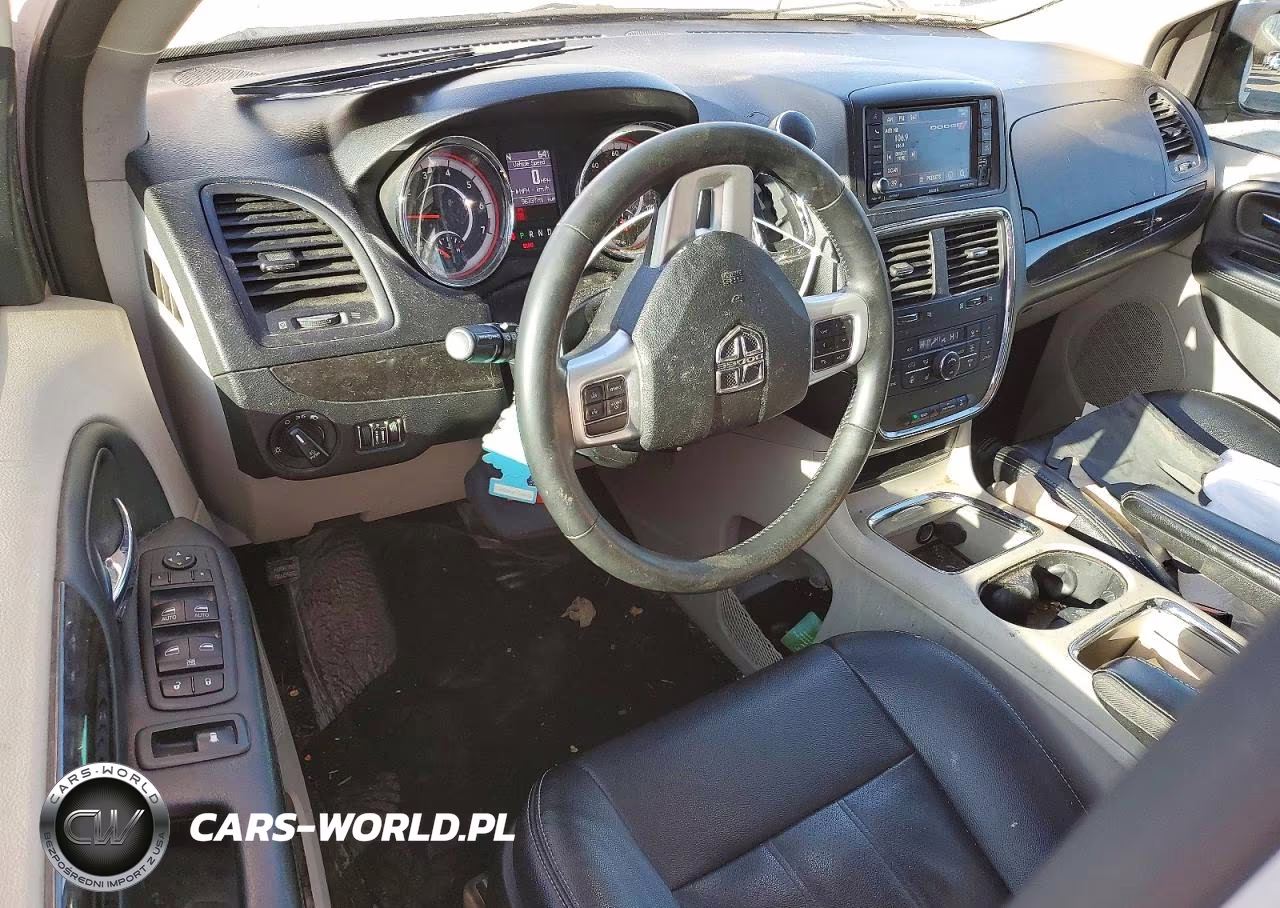 2019 Dodge Grand Caravan Crew VIN:2C4RDGDG9KR687371 - 8