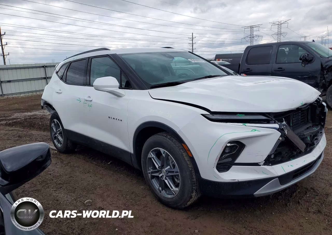 2023 Chevrolet Blazer 2Lt VIN:3GNKBHR4XPS141711 - 4