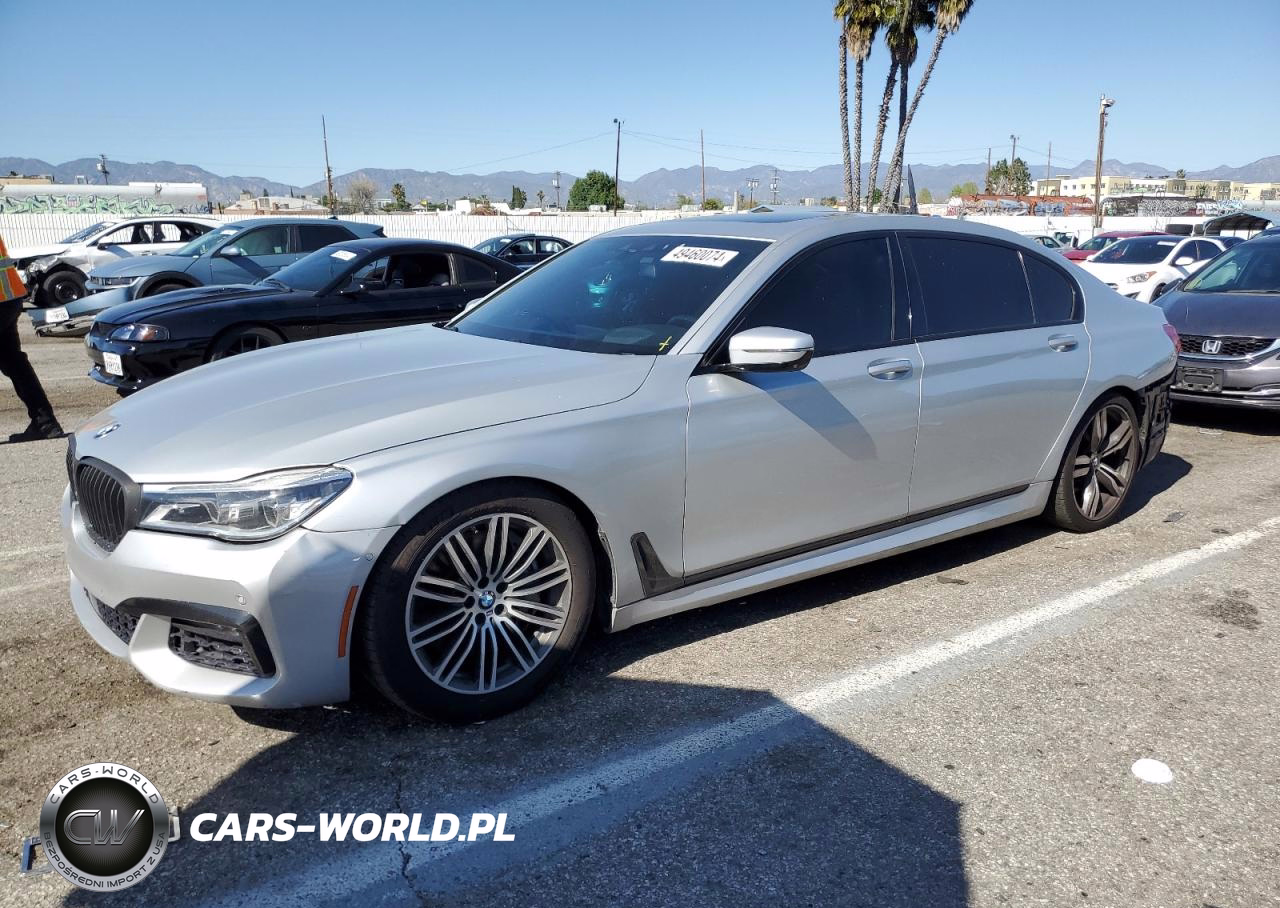2016 BMW 750 Xi