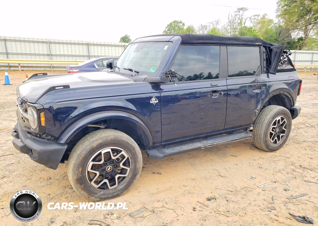 2021 Ford Bronco Outer Banks – zdjęcie 1 z 13