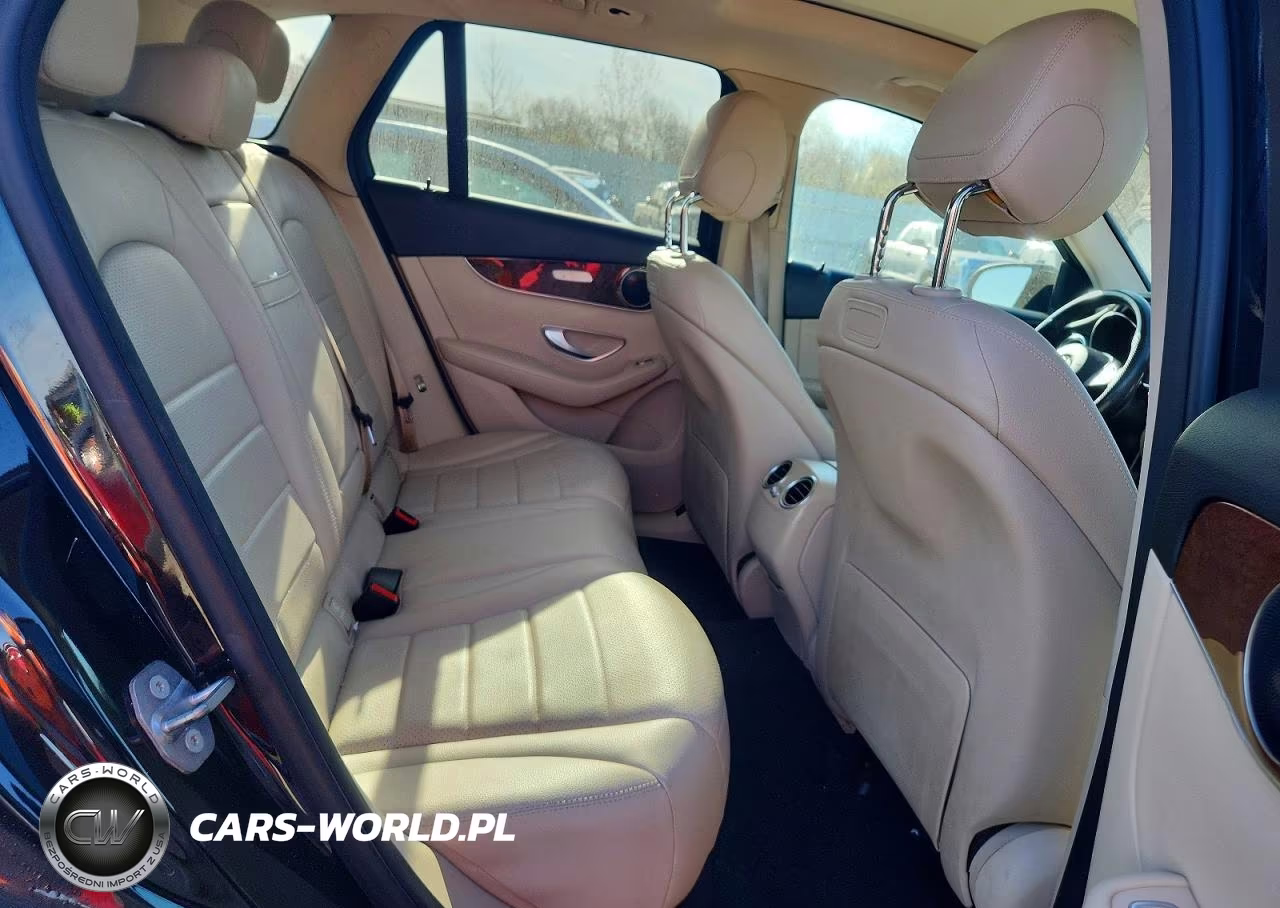 2018 Mercedes-Benz Glc 300 4Matic VIN:WDC0G4KB3JV089949 - 11