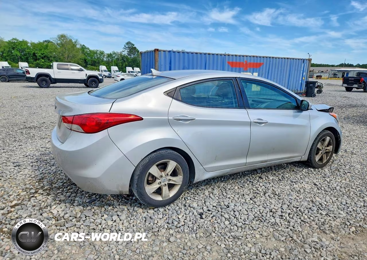 2012 Hyundai Elantra Gls VIN:KMHDH4AE2CU241045 - 3