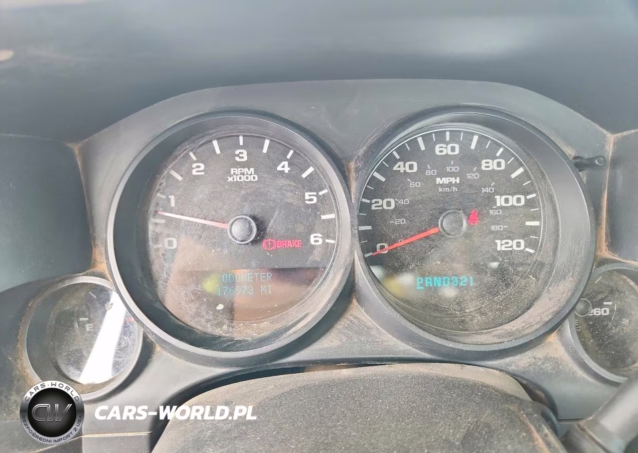 2007 Chevrolet Silverado C1500 VIN:1GCEC14C07E536502 - 9