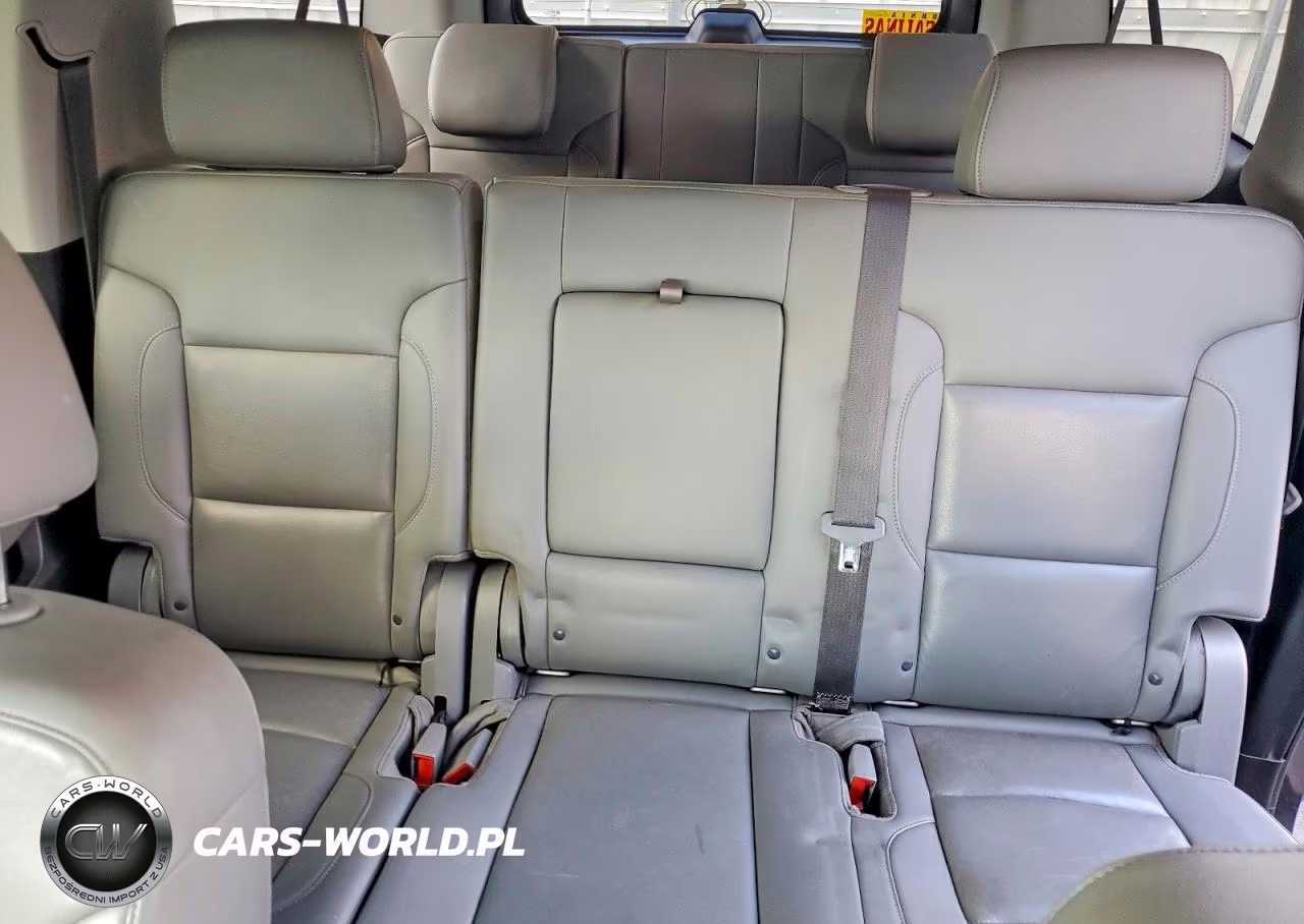 2018 Chevrolet Suburban C1500 Lt VIN:1GNSCHKC6JR380536 - 10