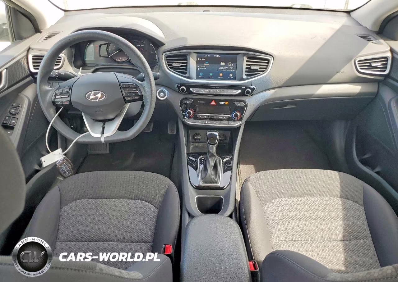 2019 Hyundai Ioniq Blue VIN:KMHC65LC7KU160978 - 8