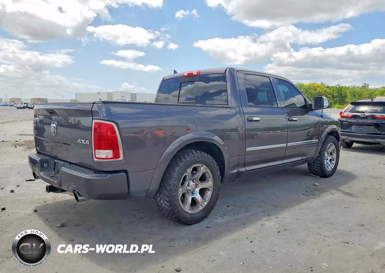 2016 Ram 1500 Laramie VIN:1C6RR7NM3GS115604 - 3