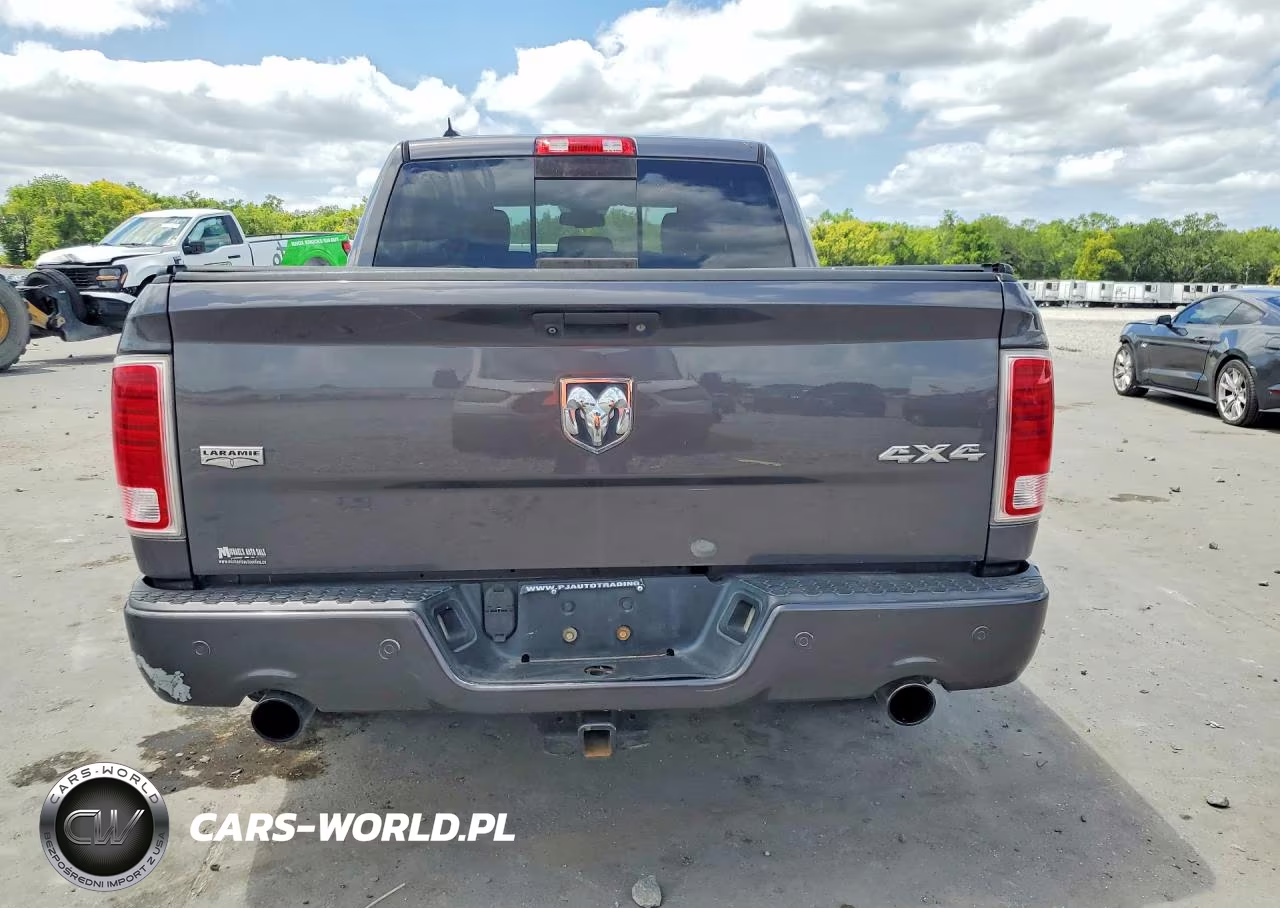 2016 Ram 1500 Laramie VIN:1C6RR7NM3GS115604 - 6