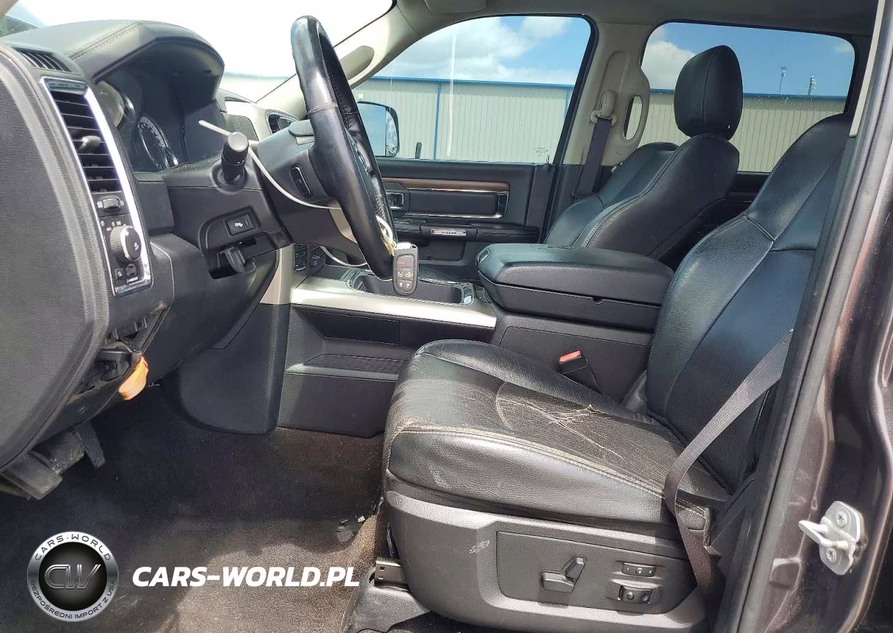 2016 Ram 1500 Laramie VIN:1C6RR7NM3GS115604 - 7