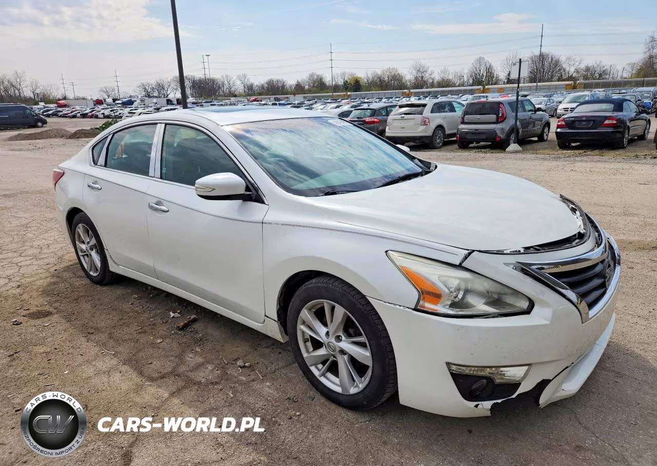 2013 Nissan Altima 2.5 VIN:1N4AL3AP8DC110684 - 4