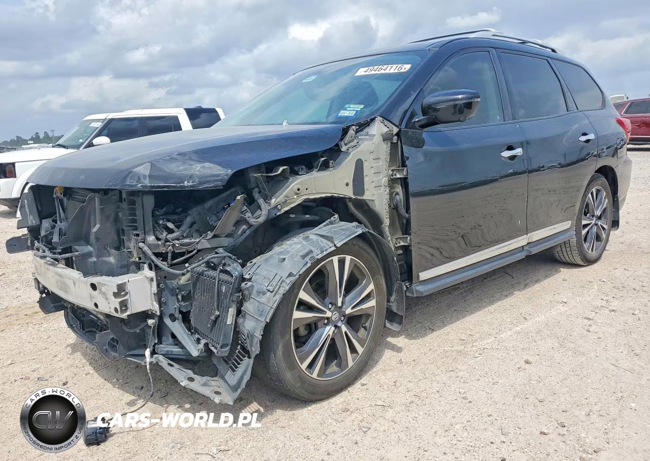 2020 Nissan Pathfinder Platinum