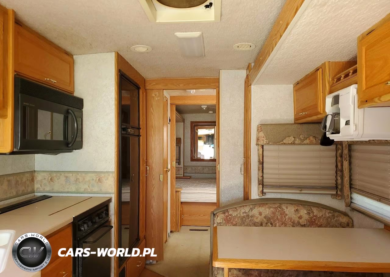 2001 Winnebago Camper VIN:1FCNF53S910A17959 - 6