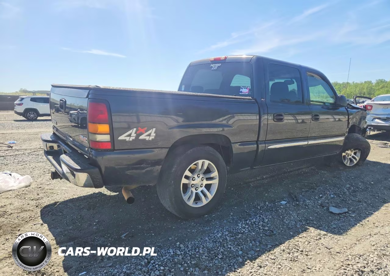 2004 GMC New Sierra K1500 VIN:2GTEK13T441381115 - 3