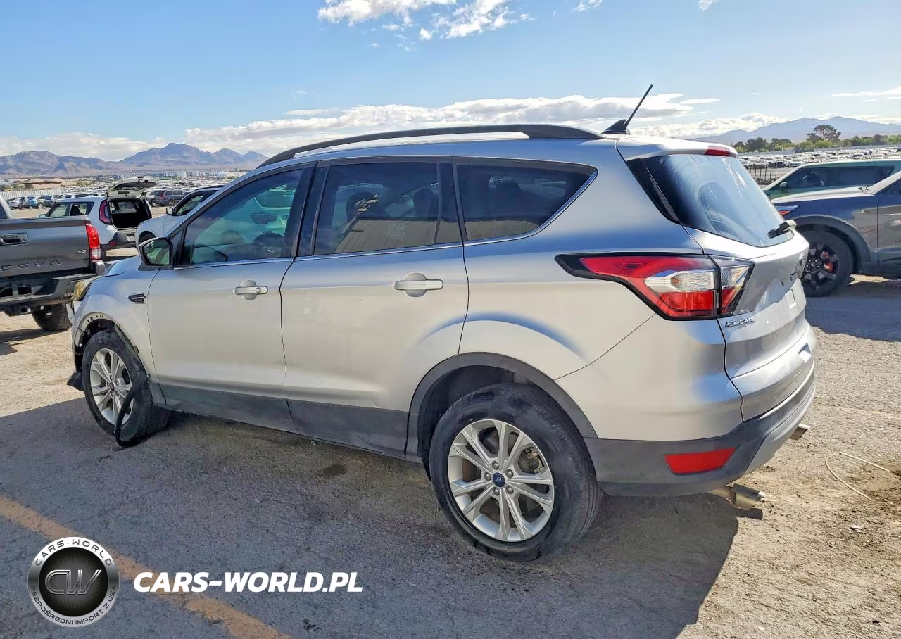 2018 Ford Escape Se VIN:1FMCU0GD5JUB14267 - 2