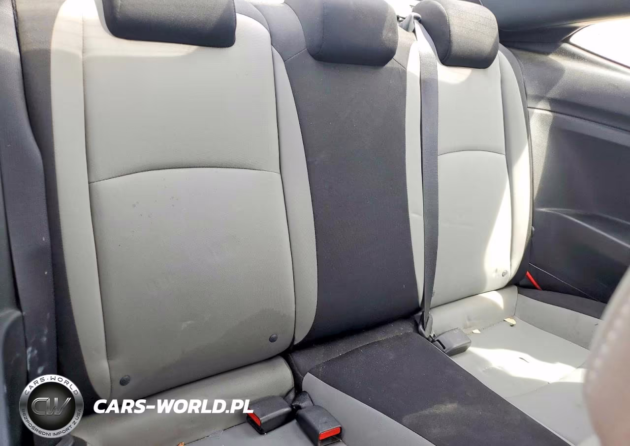 2018 Honda Civic Lx VIN:2HGFC4B50JH302257 - 10
