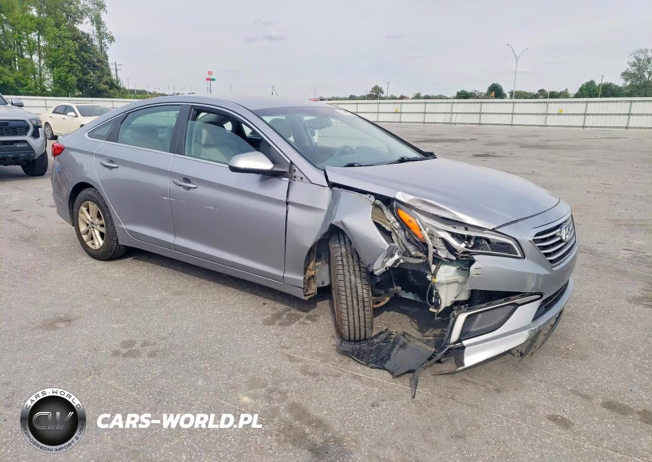 2016 Hyundai Sonata Se VIN:5NPE24AF9GH266317 - 4