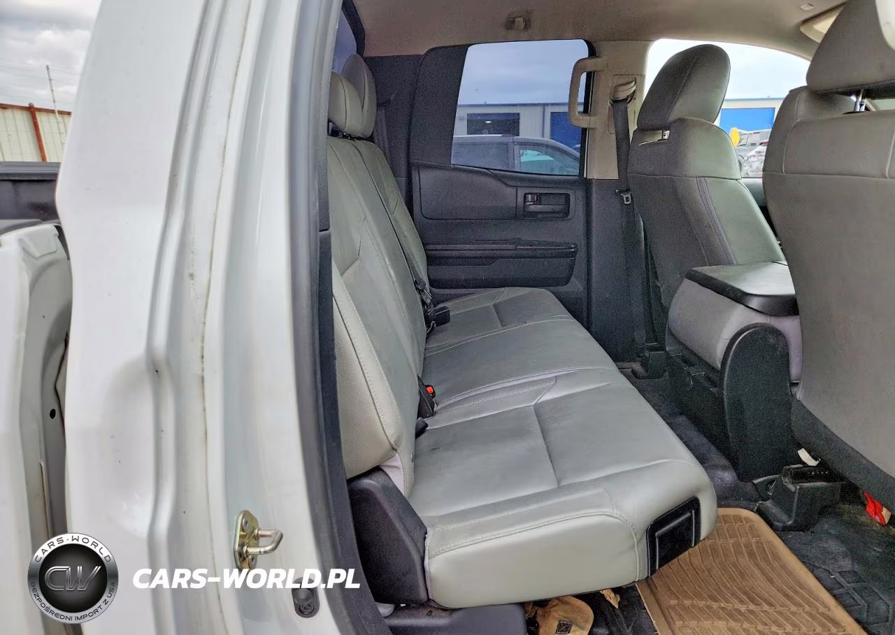 2019 Toyota Tundra VIN:5TFCY5F15KX025344 - 10