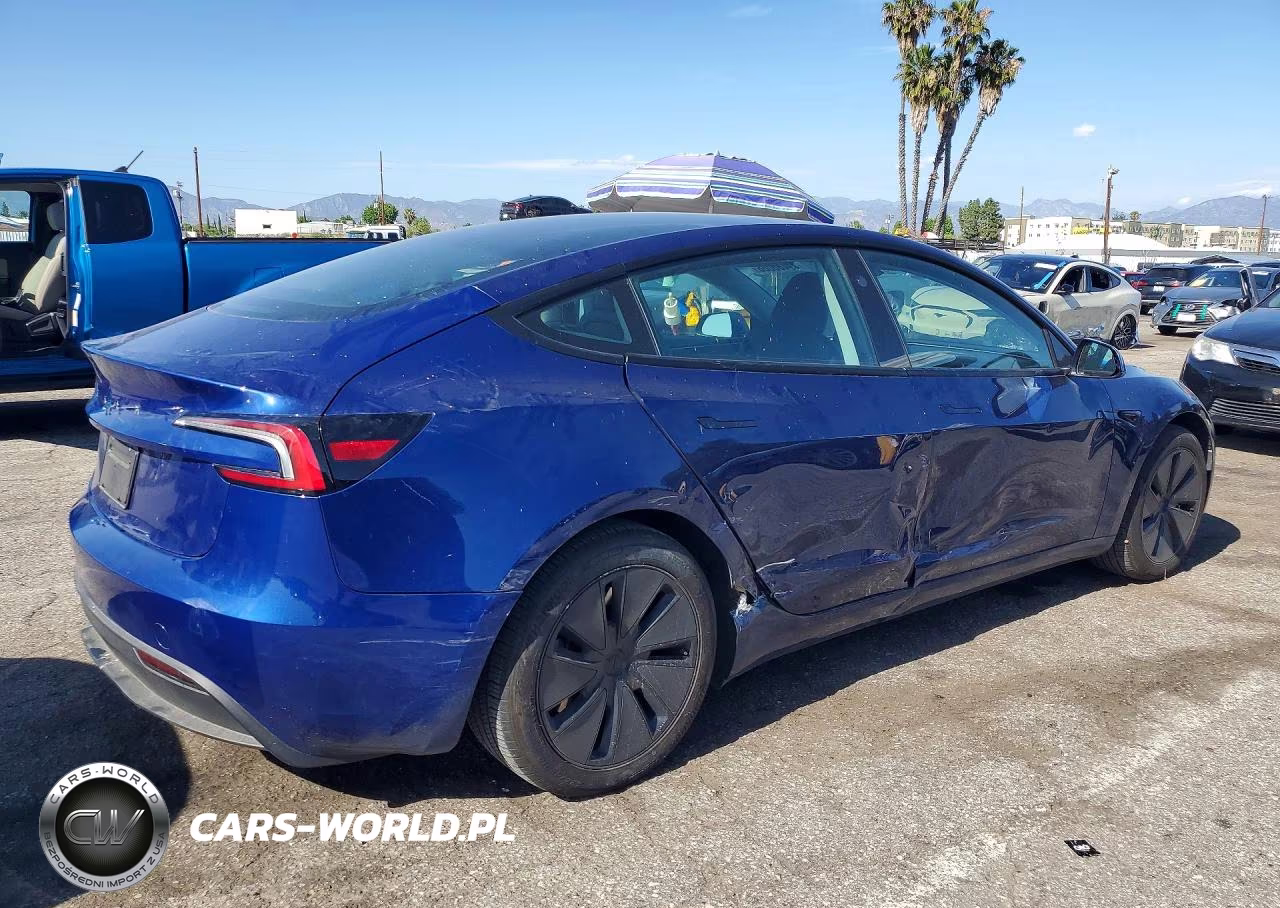 2024 Tesla Model 3 VIN:5YJ3E1EA2RF746986 - 3
