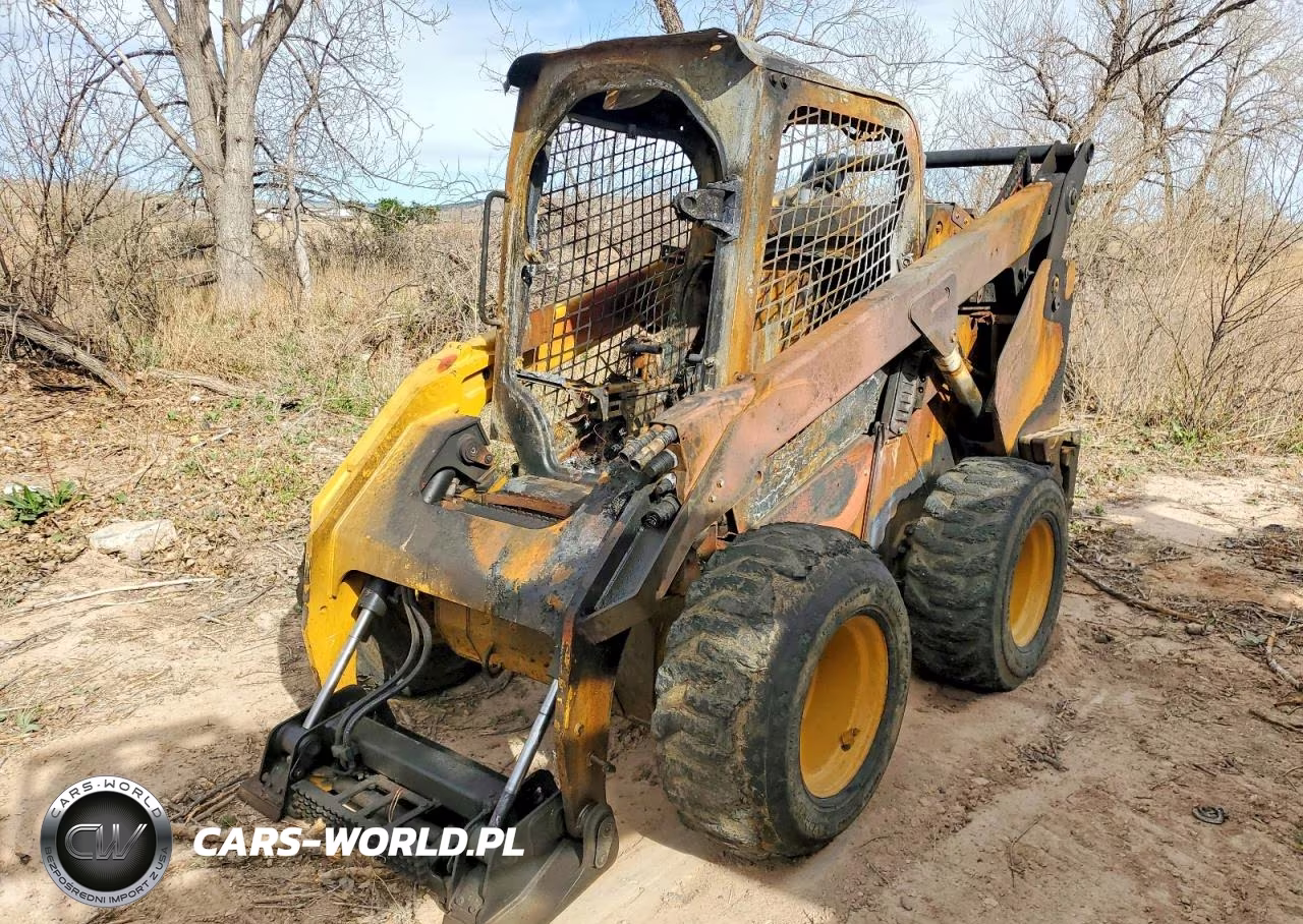 2017 Caterpillar Skid Steer Loader VIN:CAT0272DAMD200495 - 2