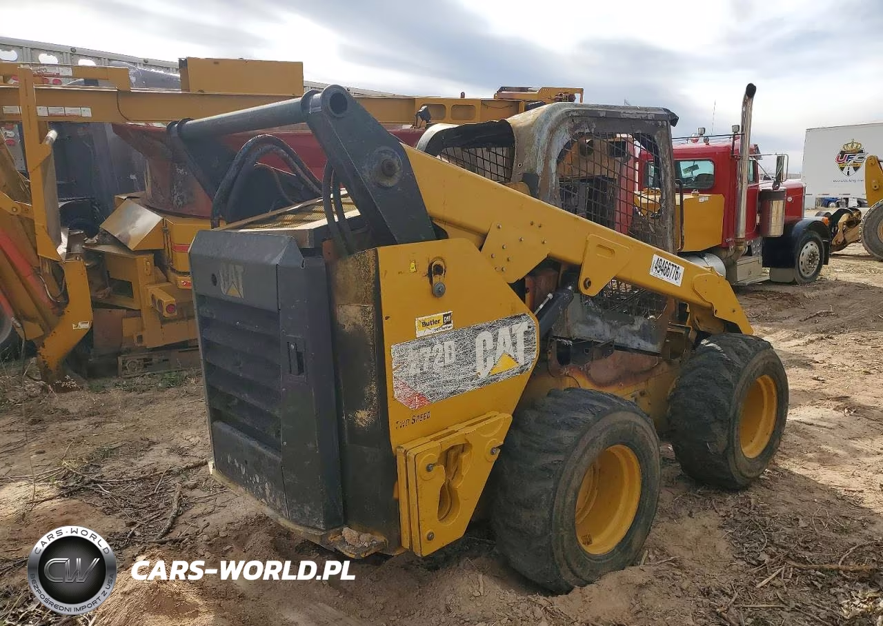 2017 Caterpillar Skid Steer Loader VIN:CAT0272DAMD200495 - 4