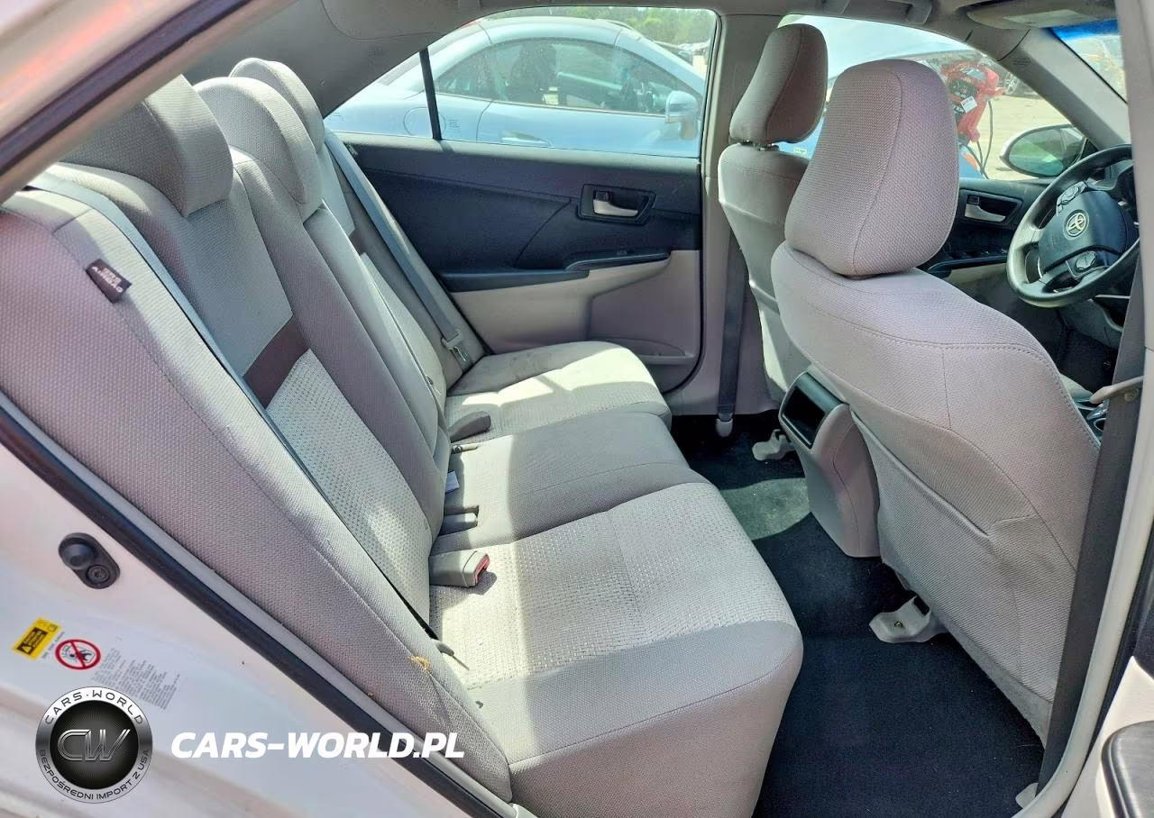 2012 Toyota Camry Le VIN:4T4BF1FKXCR208889 - 10
