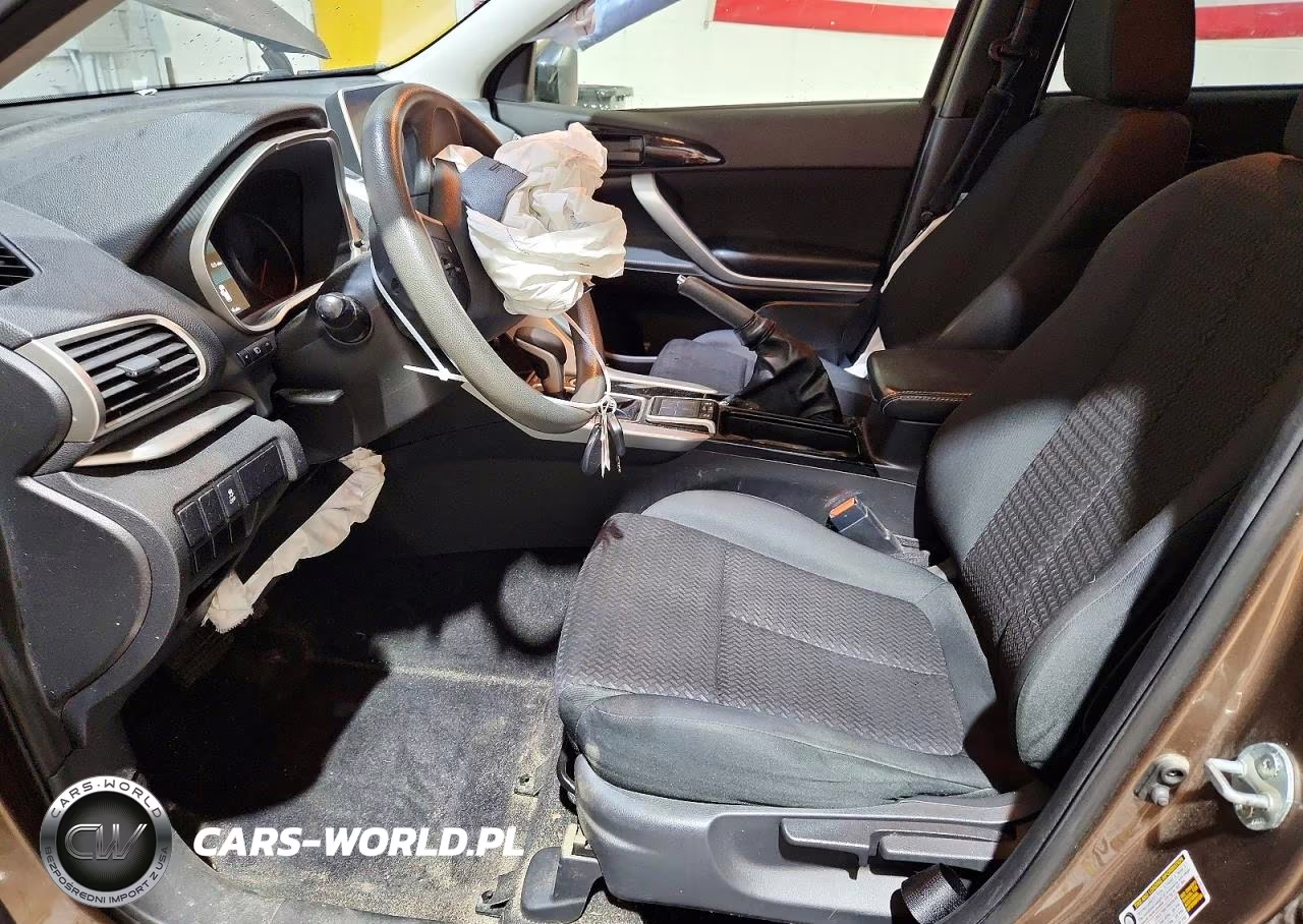 2018 Mitsubishi Eclipse Cross Le VIN:JA4AT4AA5JZ044156 - 7