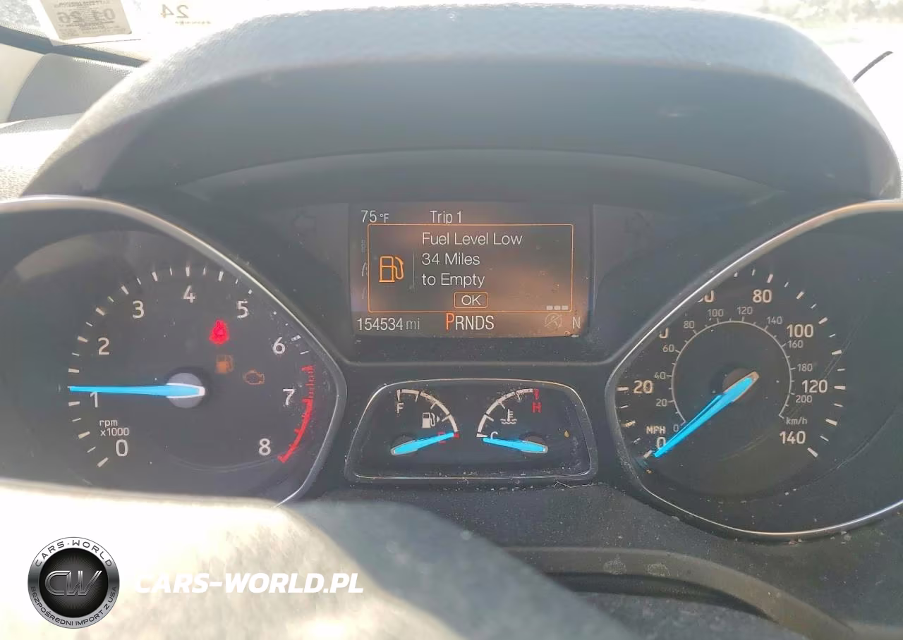 2018 Ford Escape Se VIN:1FMCU9GD3JUB76612 - 9