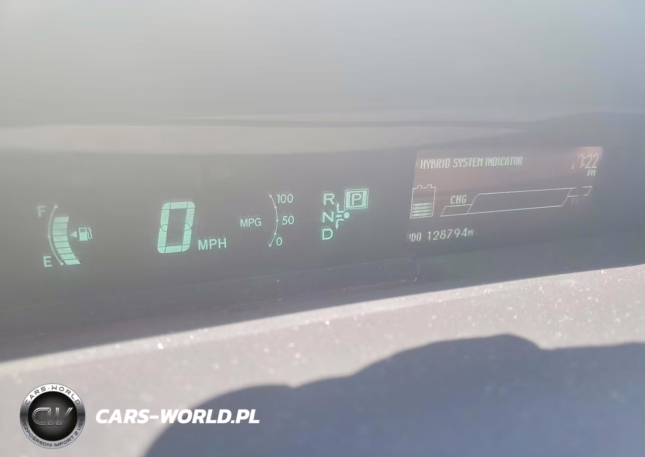 2013 Toyota Prius Plug-In Hybrid Base VIN:JTDKN3DP3D3036739 - 9