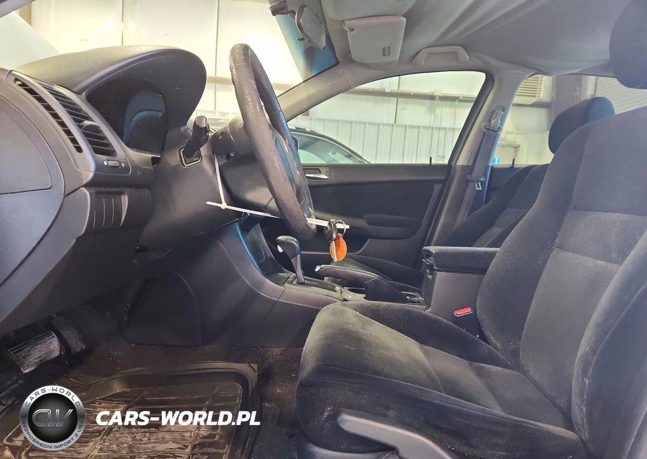 2007 Honda Accord Value VIN:1HGCM56157A194335 - 7